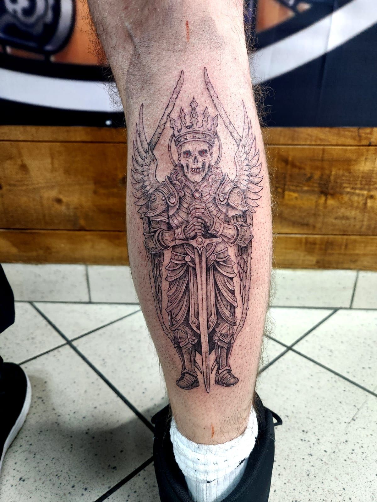 Tatouage pointillisme dot work réalisation 13 — Black Chick Tattoo Tours-en-Savoie