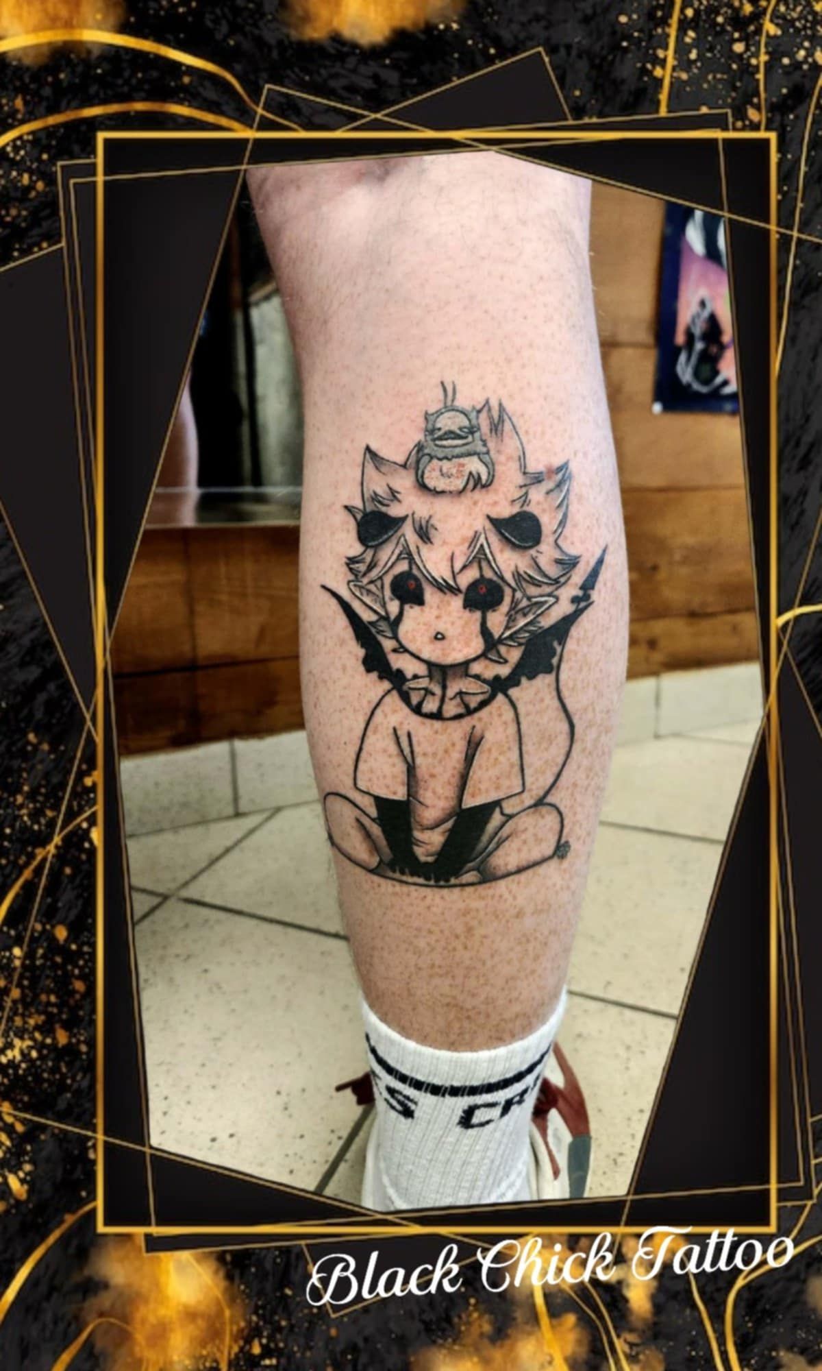 Tatouage pointillisme dot work réalisation 28 — Black Chick Tattoo Tours-en-Savoie