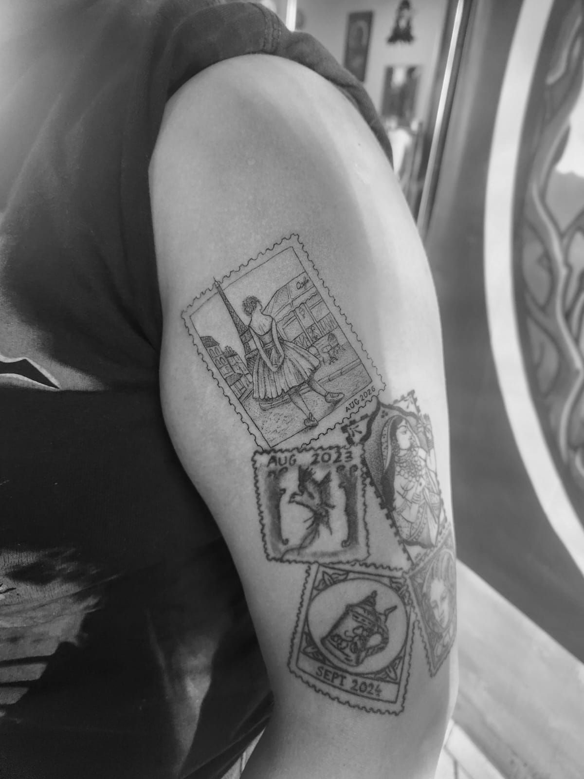 Tatouage pointillisme dot work réalisation nº53 — Black Chick Tattoo, studio de Tours-en-Savoie