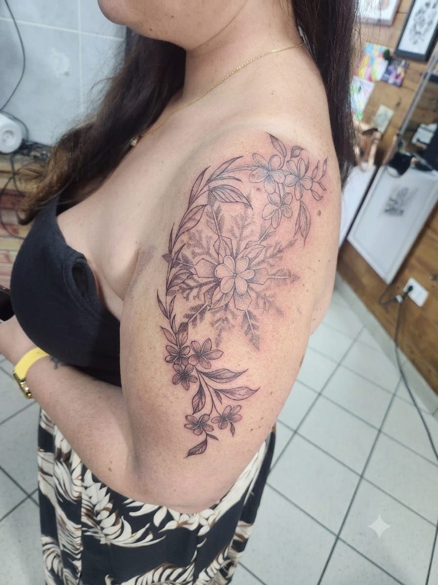 Tatouage pointillisme dot work réalisation nº83 — Black Chick Tattoo, studio de Tours-en-Savoie